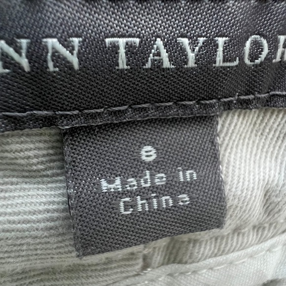 Ann Taylor Pants Women's Size 8 Beige Bootcut Leg‎ 2 Button Stretch Y2K Career - Picture 4 of 13